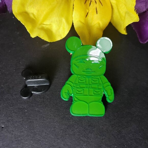 Disney Army Men Trading Pin Pixar Toy Story Vinylmation Lapel Pin Badge Brooch - Picture 2 of 6